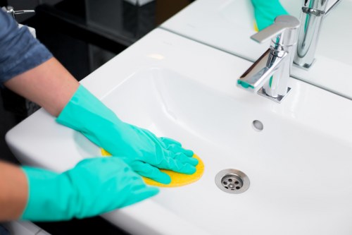 Load-based pricing example for a larger property clean